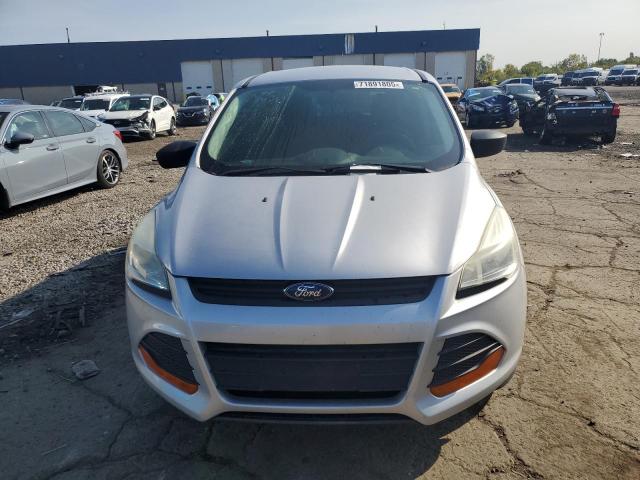 1FMCU0F71EUC73224 - 2014 FORD ESCAPE S 银色 照片 5