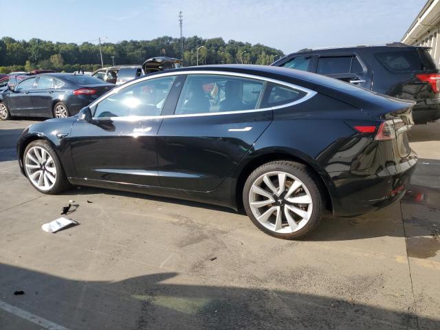 5YJ3E1EA4JF175781 - 2018 TESLA MODEL 3 შავი ფოტო 2