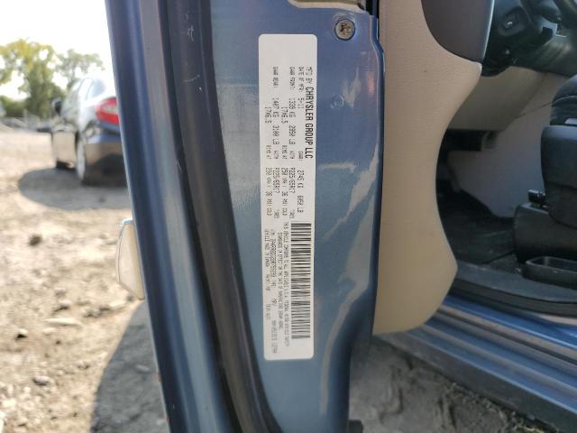 2A4RR8DG2BR759299 - 2011 CHRYSLER TOWN & COU TOURING L BLUE photo 13