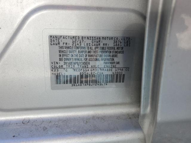 3N1AB7AP8JY245674 - 2018 NISSAN SENTRA S 银色 照片 12