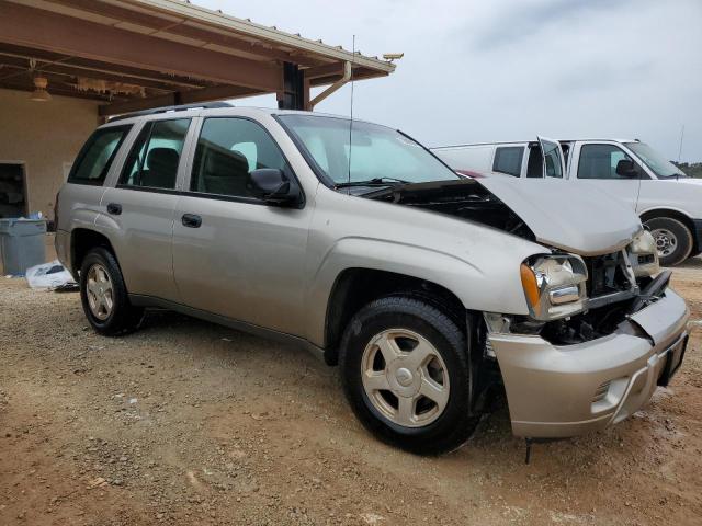 1GNDS13S332380840 - 2003 CHEVROLET TRAILBLAZE GOLD photo 4