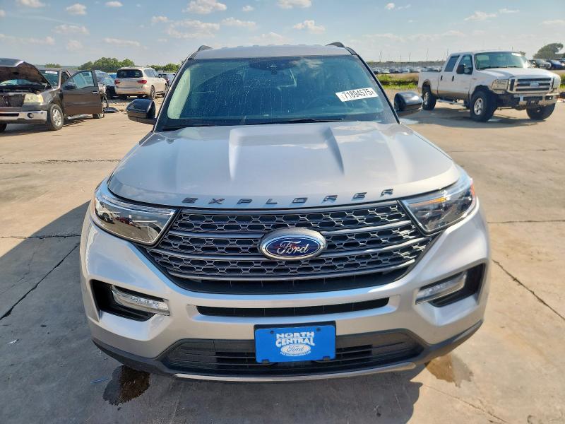 1FMSK7DH7NGC02047 - 2022 FORD EXPLORER XLT ვერცხლისფერი ფოტო 5