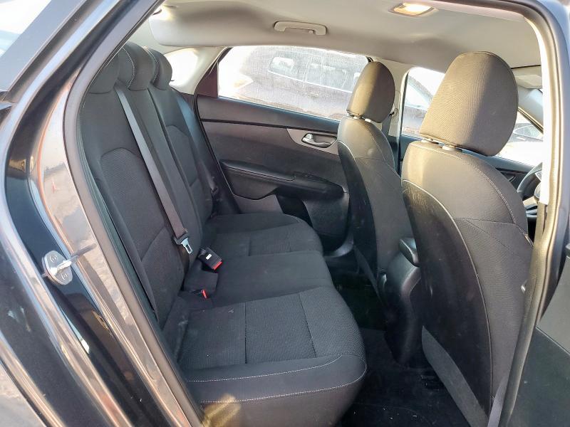 3KPF24ADXKE091107 - 2019 KIA FORTE FE გრაფიტი ფოტო 10