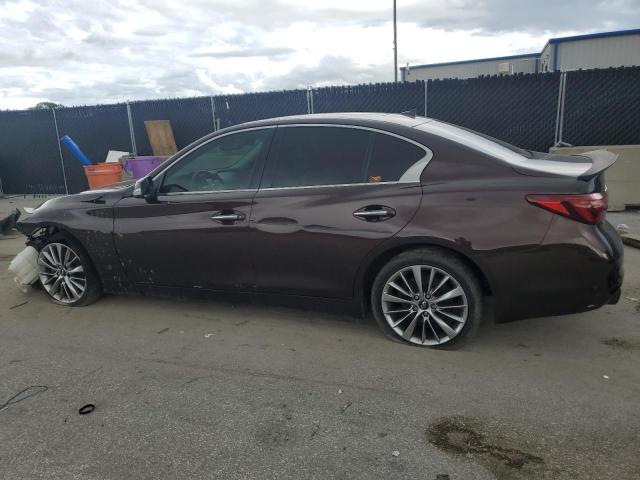 JN1EV7AR6JM436829 - 2018 INFINITI Q50 LUXE PURPLE photo 2