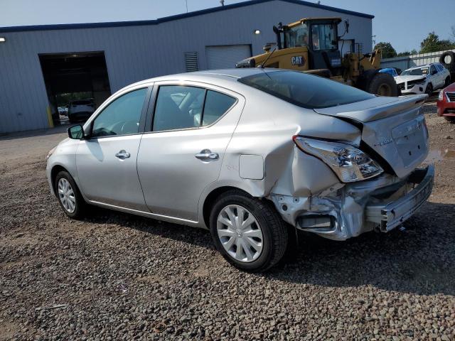 3N1CN7AP7KL844645 - 2019 NISSAN VERSA S Күміс фото 2