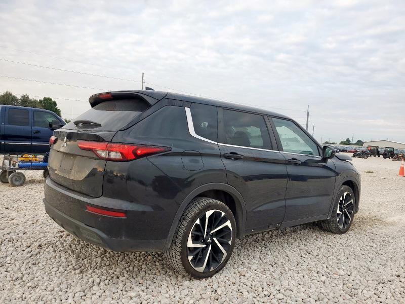 JA4J3TA83NZ002842 - 2022 MITSUBISHI OUTLANDER ES BLACK photo 3