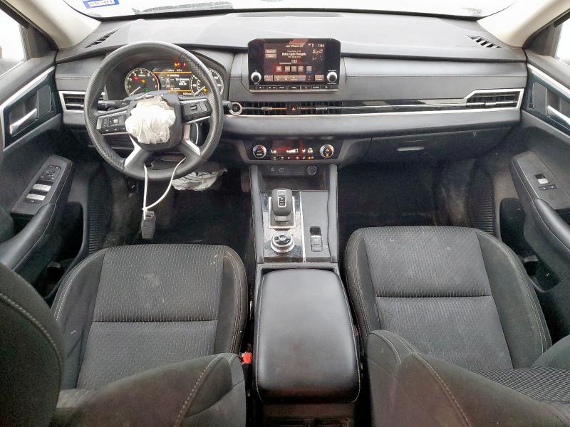 JA4J3TA83NZ002842 - 2022 MITSUBISHI OUTLANDER ES BLACK photo 8