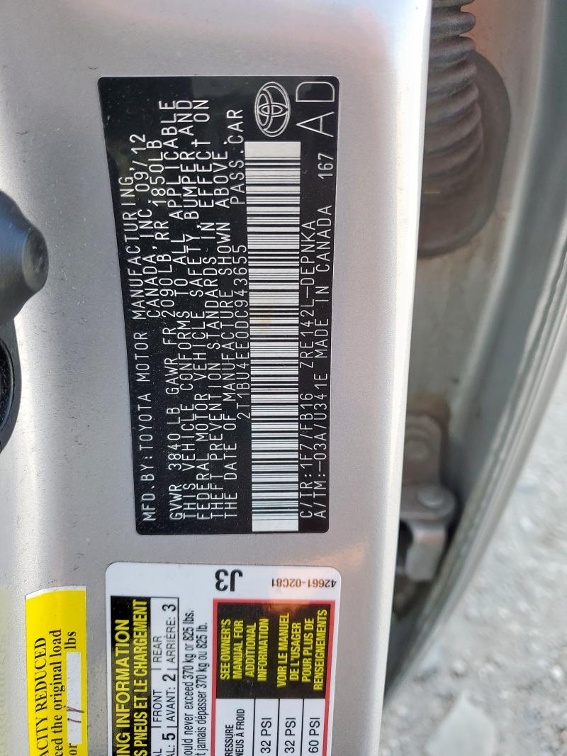 2T1BU4EE0DC943655 - 2013 TOYOTA COROLLA BASE Silber Foto 13