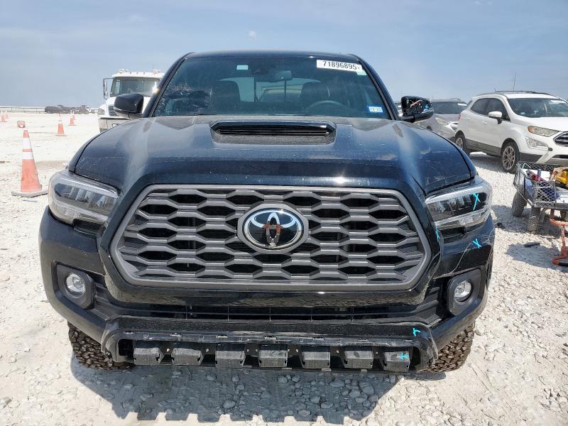3TMAZ5CN9PM220534 - 2023 TOYOTA TACOMA DOUBLE CAB أسود صورة 5