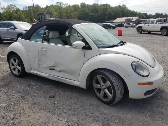 3VWFF31Y57M421893 - 2007 VOLKSWAGEN NEW BEETLE TRIPLE WHITE WHITE photo 4