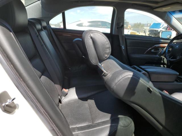 JH4KB16698C000785 - 2008 ACURA RL WHITE photo 10