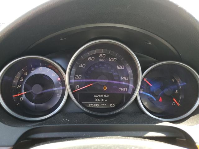 JH4KB16698C000785 - 2008 ACURA RL WHITE photo 9