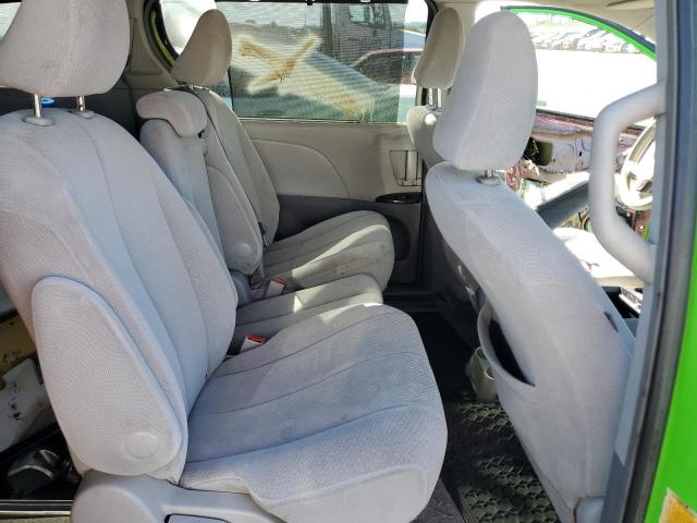 5TDKK3DC3ES476112 - 2014 TOYOTA SIENNA LE GREEN photo 11