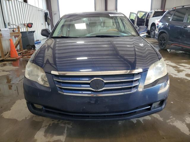 4T1BK36B05U013484 - 2005 TOYOTA AVALON XL BLUE photo 5
