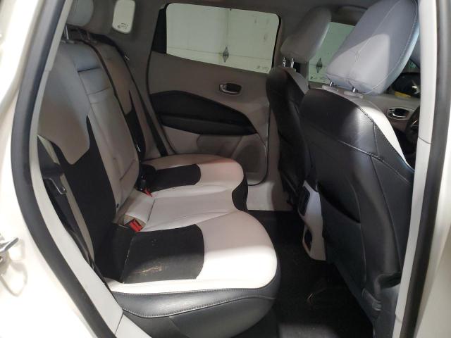 3C4NJDBB3KT653419 - 2019 JEEP COMPASS LATITUDE Weiß Foto 11