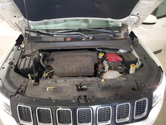 3C4NJDBB3KT653419 - 2019 JEEP COMPASS LATITUDE Weiß Foto 12