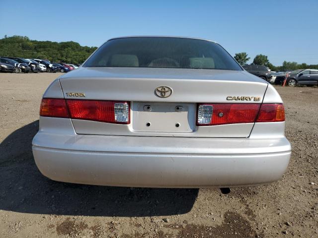 4T1BG22K21U095018 - 2001 TOYOTA CAMRY CE SILVER photo 6
