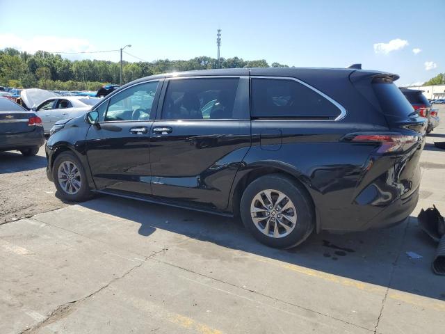 5TDYSKFC2PS083903 - 2023 TOYOTA SIENNA XLE BLACK photo 2