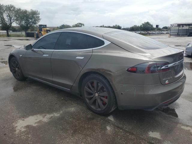 5YJSA1E15FF114275 - 2015 TESLA MODEL S Թուխ լուսանկար 2