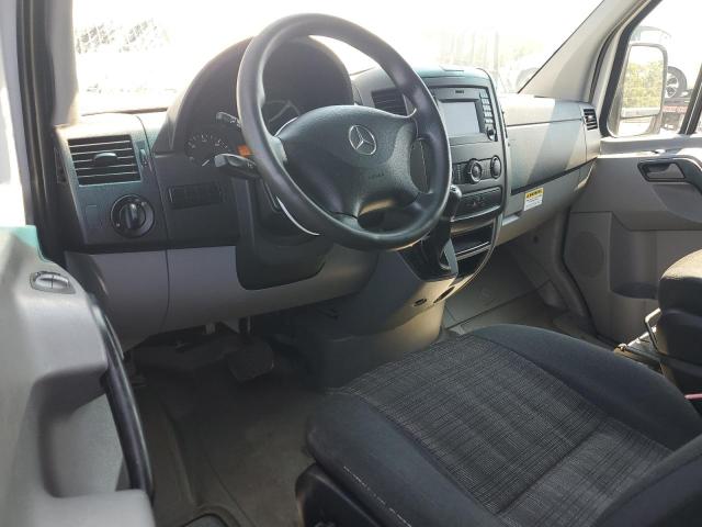 WD3PE8DC1E5940153 - 2014 MERCEDES-BENZ SPRINTER 2500 WHITE photo 8