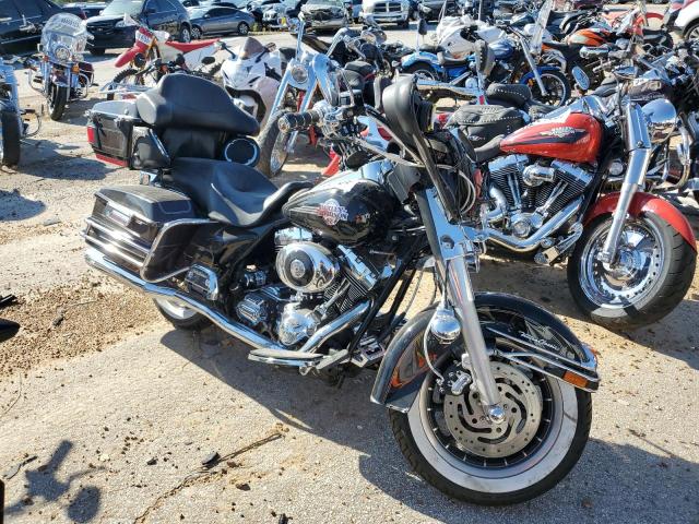 1HD1FCW1X6Y661158 - 2006 HARLEY-DAVIDSON FLHTCUI 黑色 照片 1