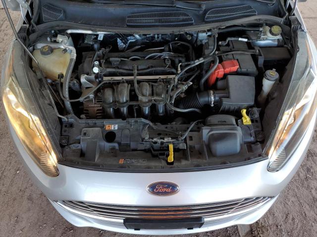 3FADP4EJ5JM132973 - 2018 FORD FIESTA SE ვერცხლისფერი ფოტო 11