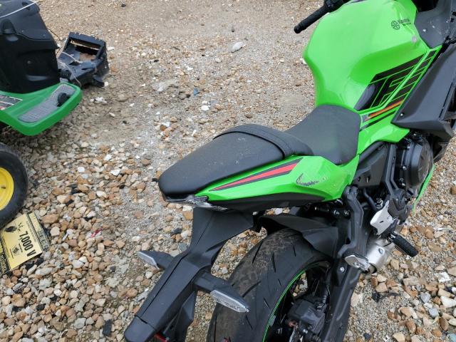 ML5EXER18PDAB1138 - 2023 KAWASAKI EX650 R GREEN photo 6