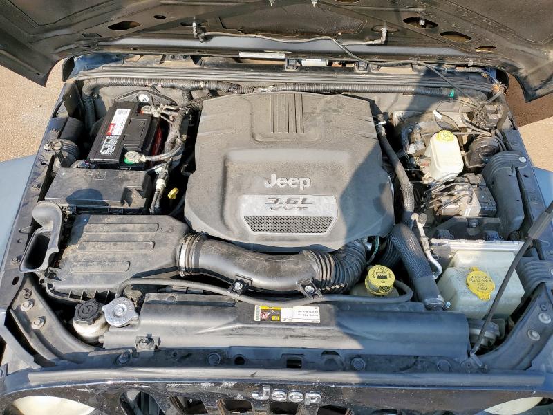 1C4HJWDG4DL547030 - 2013 JEEP WRANGLER U SPORT Siyah fotoğraf 12