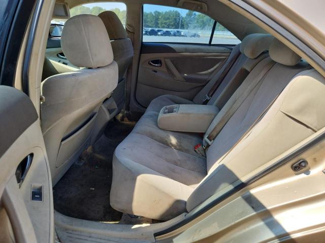 4T1BF3EK8AU036186 - 2010 TOYOTA CAMRY BASE GOLD photo 10