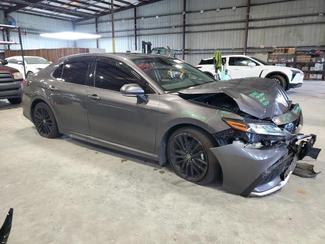 4T1K31AK7PU608103 - 2023 TOYOTA CAMRY XSE CHARCOAL photo 4