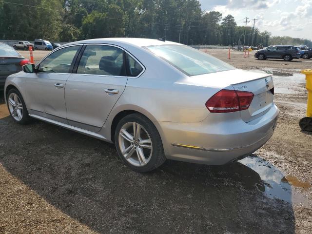 1VWCN7A36EC089818 - 2014 VOLKSWAGEN PASSAT SEL 银色 照片 2