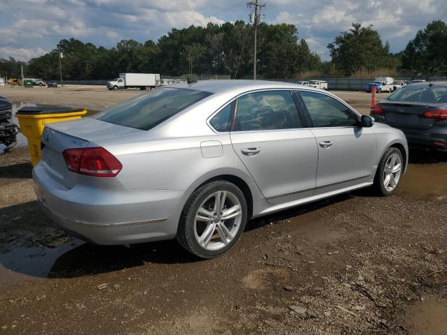 1VWCN7A36EC089818 - 2014 VOLKSWAGEN PASSAT SEL 银色 照片 3