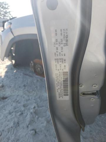 3C4NJCBB7JT503287 - 2018 JEEP COMPASS LATITUDE 银色 照片 14