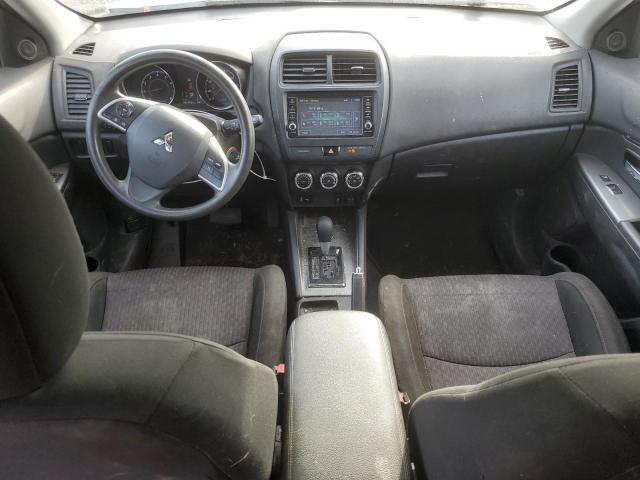 JA4AR3AU7KU028879 - 2019 MITSUBISHI OUTLANDER ES GRAY photo 8