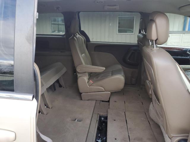 2C4RC1BG1ER359482 - 2014 CHRYSLER TOWN & COU TOURING BEIGE photo 11