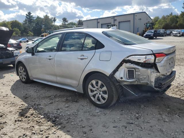 JTDEPRAE0LJ064473 - 2020 TOYOTA COROLLA LE SILVER photo 2