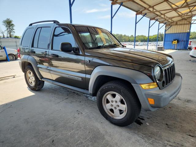 1J4GL48K56W125532 - 2006 JEEP LIBERTY SPORT GRAY photo 4