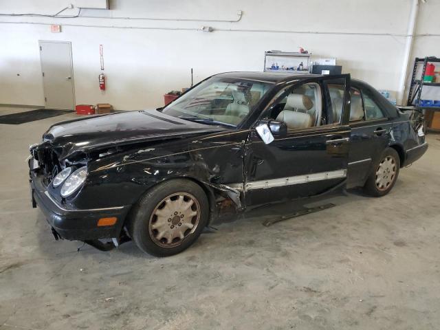 1999 MERCEDES-BENZ E 320, 