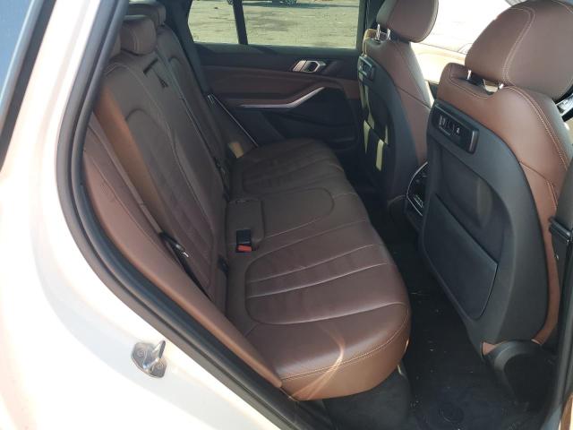 5UXCR6C56KLK89527 - 2019 BMW X5 XDRIVE40I WHITE photo 11