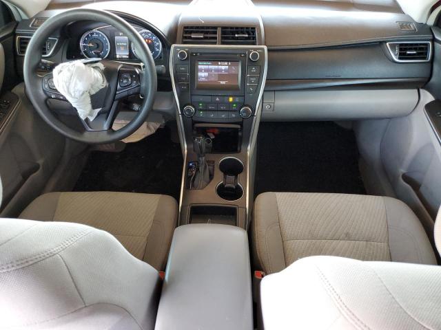 4T1BF1FK8HU641158 - 2017 TOYOTA CAMRY LE RED photo 8