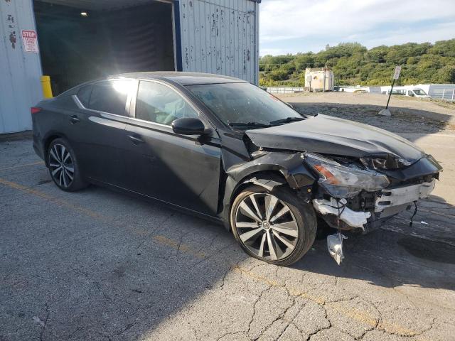 1N4BL4CV6KC136428 - 2019 NISSAN ALTIMA SR 黑色 照片 4