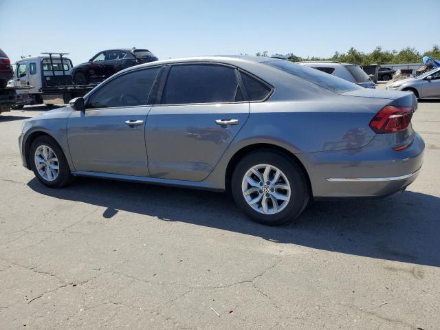 1VWAA7A39JC019968 - 2018 VOLKSWAGEN PASSAT S GRAY photo 2