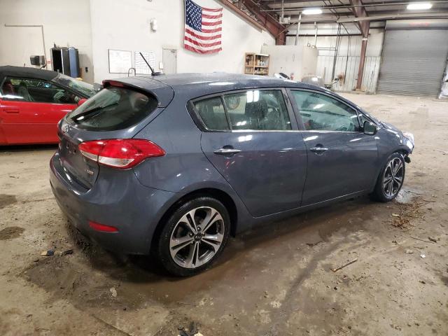 KNAFX5A89G5626471 - 2016 KIA FORTE EX BLUE photo 3