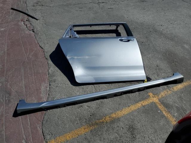 5TDYK3DC7CS183532 - 2012 TOYOTA SIENNA XLE SILVER photo 13