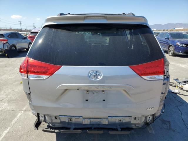 5TDYK3DC7CS183532 - 2012 TOYOTA SIENNA XLE SILVER photo 6
