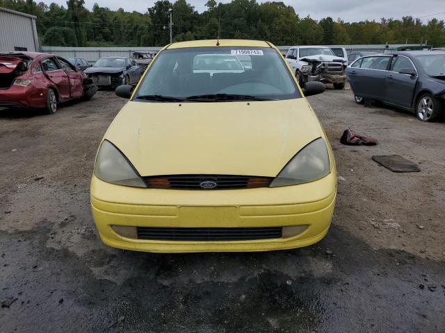 3FAFP31334R104641 - 2004 FORD FOCUS ZX3 YELLOW photo 5