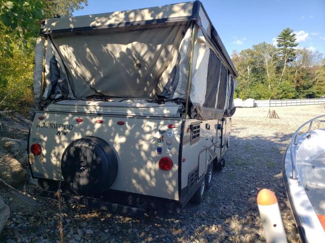 4X4CPR723JD304836 - 2018 WILDWOOD ROCKWOOD CREAM photo 4