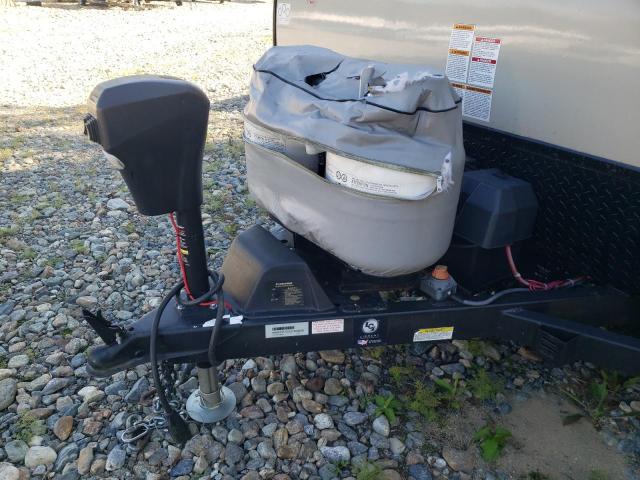 4X4CPR723JD304836 - 2018 WILDWOOD ROCKWOOD CREAM photo 7