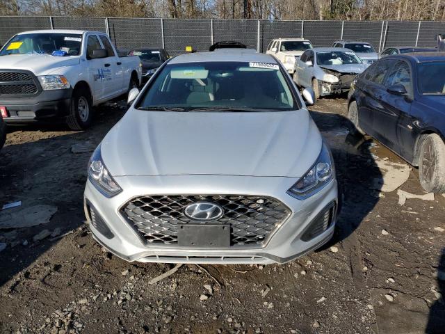 5NPE34AF2KH784565 - 2019 HYUNDAI SONATA LIMITED SILVER photo 5