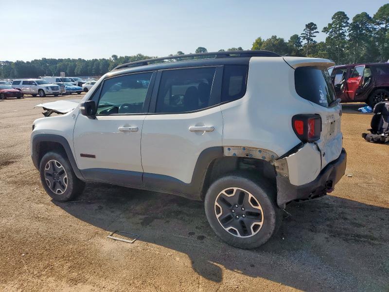 ZACCJBCB5HPE52633 - 2017 JEEP RENEGADE TRAILHAWK WHITE photo 2